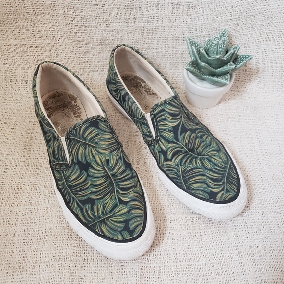 keds anchor slip on